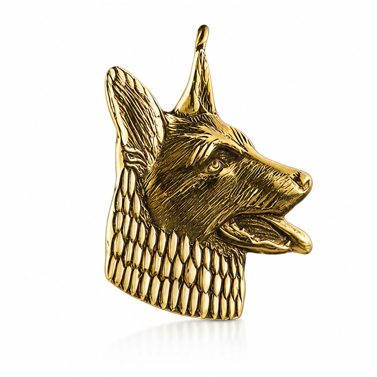 Gold pendant – Dog head
