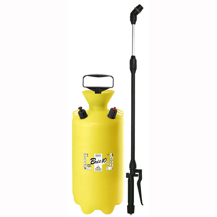 Wide selection of hand and pressure sprayers, suitable for both private and professional use.